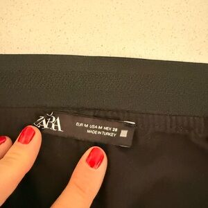 Zara Black cigarette pant